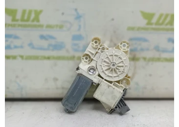 Motoras geam stanga spate 0130822032 Toyota Avensis 2 T25 (2002 - 2006)
