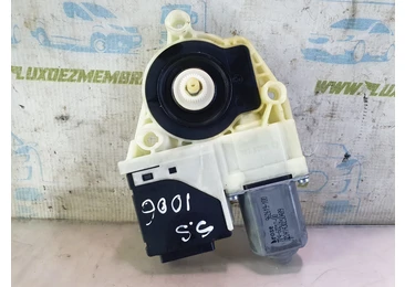 Motoras geam stanga spate 3c0959703 Volkswagen Passat B7 (2010 - 2015) 2.0 tdi CFFB