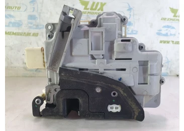 Broasca dreapta fata 3c1837016a Volkswagen Passat B7 (2010 - 2015) CFFB