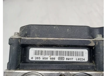 Pompa ABS 0265950666 BMW Seria 5 E60/E61 (2003 - 2007) - miniatura 3