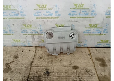 Capac protectie motor 03g103967a Volkswagen Passat B6 (2005 - 2010)