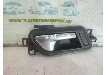 Maner interior dreapta fata 2h0837114d Volkswagen Amarok 1 (2010 - 2016) 2.0 tdi CDCA 2.0 tdi CDCA
