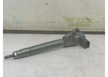 Injector a6110700987 Mercedes Benz C-Class W203 (2000 - 2004) 2.2 cdi OM611962 om611962