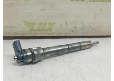 Injector 03l130277j Volkswagen Passat B7 (2010 - 2015) 2.0 tdi CFFB CFFB