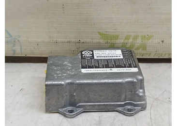 Calculator airbag 5n0959655aa Volkswagen Passat B7 (2010 - 2015) 2.0 tdi CFFB CFFB