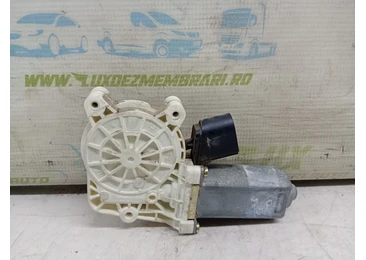 Motoras geam dreapta spate 6922320 BMW Seria 5 E60/E61 (2003 - 2007) 2.5 d M57D25O1