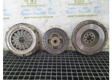 Kit ambreiaj volanta cu masa dubla Toyota Hilux 7 (2005 - 2008) 2.5 2KD-FTV 2.5 2KD-FTV 2KD-FTV