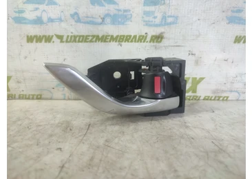 Maner interior dreapta fata kd53-t8314 Mazda 3 BM (facelift) (2016 - 2019) 2.0 benzina PE-VPS PE-VPS