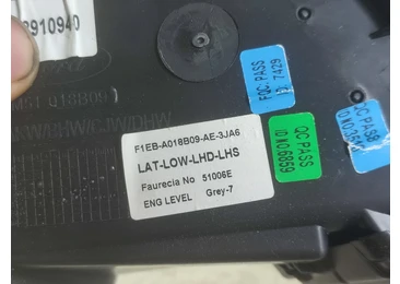 Grila ventilatie bord f1eb-a018b09-ae Ford Focus 3 (facelift) (2014 - 2020) - miniatura 2