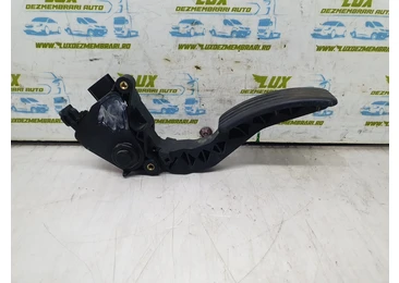 Pedala acceleratie 180020022R Renault Megane 3 (2th facelift) (2013 - 2020) 1.5 dci k9k636 k9k636