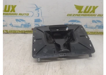 Grila ventilatie bord 1k0819153B Volkswagen Golf 5 (2003 - 2009) 1.9 tdi BXE BXE