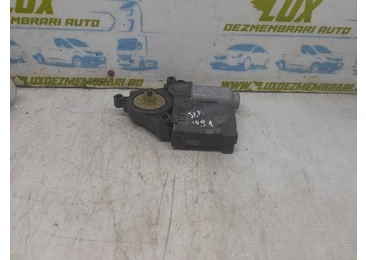 Motoras geam stanga fata 1k0959792g Volkswagen Touran 1 (facelift) (2006 - 2010)