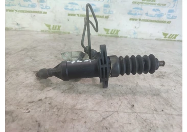 Pompa ambreiaj 6785964 BMW X1 E84 (2009 - 2012) 2.0 N47D20O1 2.0 N47D20O1