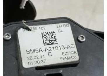 Broasca stanga fata bm5a-a21813ac Ford Focus 3 (2011 - 2015) - miniatura 3