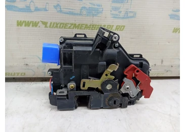 Broasca dreapta spate 7L0839016 Volkswagen Touran 1 (facelift) (2006 - 2010)