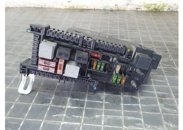Modul confort 5dk009225 Mercedes Benz C-Class W204/S204 (2007 - 2012) - miniatura 3