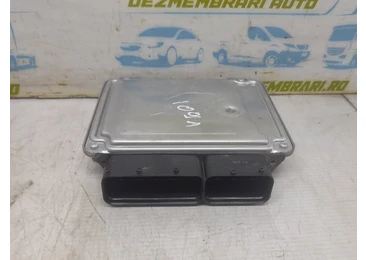 Calculator motor ECU 03G906021 Volkswagen Touran 1 (facelift) (2006 - 2010)