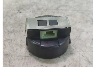 Camera parbriz A2049017801 Mercedes Benz C-Class W204/S204 (2007 - 2012) - miniatura 3