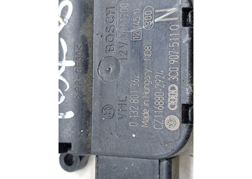 Motoras clapeta mixaj aer 0132801362 Volkswagen Golf 6 (2008 - 2015) - miniatura 2