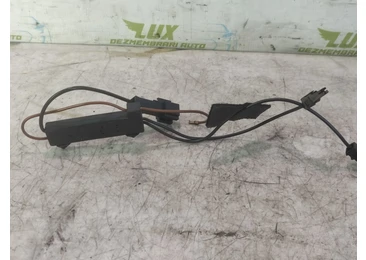 Amplificator antena A2048708490 Mercedes Benz C-Class W204/S204 (2007 - 2012) 2.2 cdi OM651.913 OM651.913