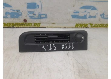 Grila ventilatie bord 734510001R Renault Scenic 3 (2009 - 2012) 1.6 dci R9M402 1.6 dci R9M402 R9M402