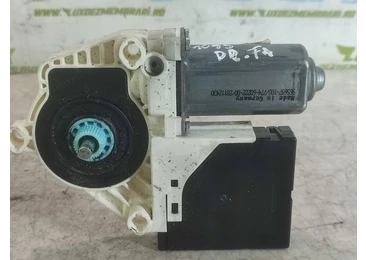Motoras geam dreapta fata 3c8959701 Volkswagen Passat CC 1 (facelift) (2012 - 2017) CFFB
