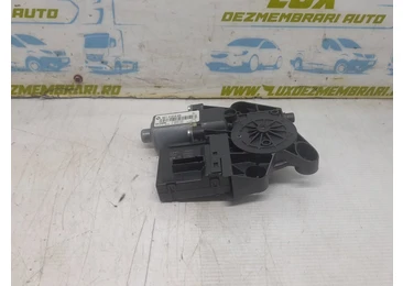 Motoras geam stanga spate 827310166R Renault Scenic 3 (2009 - 2012) - miniatura 2