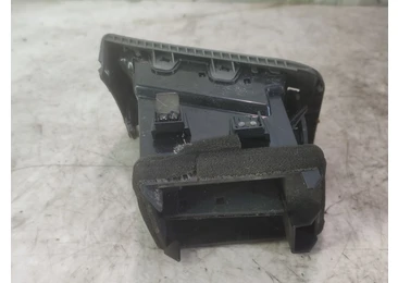 Grila ventilatie bord p19680a75000 Nissan X-Trail T31 (2007 - 2011) - miniatura 3