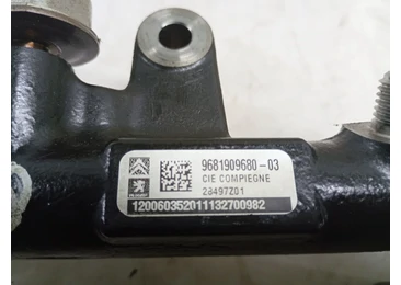 Rampa injectoare 9681909680-03 Ford Focus 3 (2011 - 2015) - miniatura 3