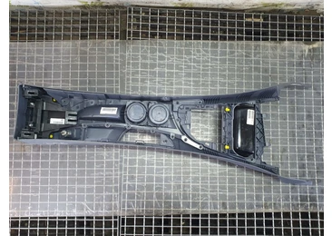 Consola centrala 7078564 BMW Seria 1 E87 (2004 - 2007) - miniatura 4