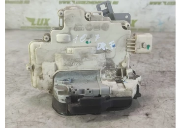 Broasca dreapta fata 4f1837016 Audi A6 4F/C6 (2004 - 2008) 2.7 tdi BPP BPP