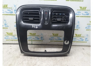 Grila ventilatie bord 682607375r Dacia Logan 2 (facelift) (2017 - 2020) K9K626