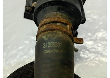 Pompa recirculare apa 30950000 Volkswagen Golf 5 (2003 - 2009)