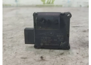 Motoras clapeta mixaj aer 0132801359 Audi A6 4F/C6 (2004 - 2008) - miniatura 3