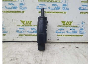 Pompa vas lichid parbriz 3b7955681 Volkswagen Golf 5 (2003 - 2009) BXE