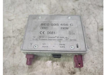 Amplificator antena 8e0035456c Audi A6 4F/C6 (2004 - 2008) 2.7 tdi BPP BPP