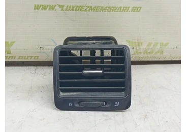 Grila ventilatie bord 1k0819709 Volkswagen Golf 5 (2003 - 2009) 2.0 tdi BKD 4x4 BKD