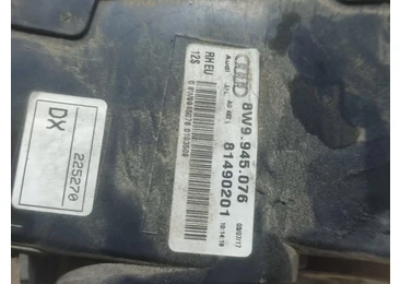 Stop dreapta haion 8w9945076 Audi A4 B9 (2015 - 2020) - miniatura 2