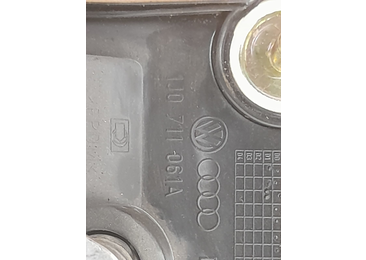 Timonerie manuala 5 trepte 1J0711061A Volkswagen Golf 4 (1997 - 2006) - miniatura 3