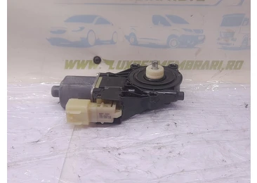 Motoras geam dreapta fata 0130822619 Ford Fiesta 6 (facelift) (2013 - 2020) 1.5 tdci UGJC UGJC
