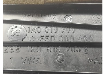 Grila ventilatie bord 1k0819709 Volkswagen Golf 5 (2003 - 2009) - miniatura 3