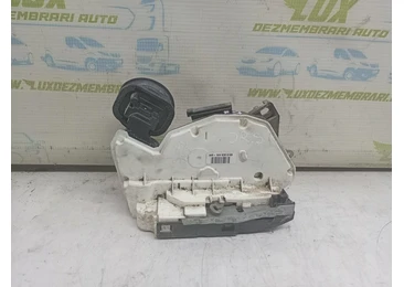 Broasca dreapta fata 5K48390168B Volkswagen Golf 6 (2008 - 2015) - miniatura 2
