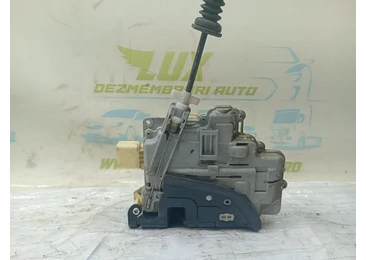 Broasca dreapta fata 3c1b37016a Volkswagen Passat B6 (2005 - 2010) - miniatura 3