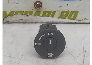 Buton 8200169589D Renault Megane 3 (2008 - 2014) 1.9 dci F9Q870