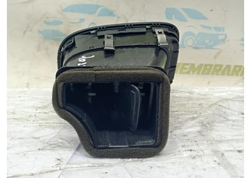 Grila ventilatie bord 5k0819710d Volkswagen Golf 6 (2008 - 2015) - miniatura 3