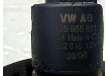Pompa vas lichid parbriz 1J6955651 Volkswagen Touareg 1 (7L) (2002 - 2007) - miniatura 3