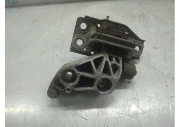 Suport accesorii f6036100 Nissan Qashqai 2 J11 (2013 - 2020) 1.6 dci R9M