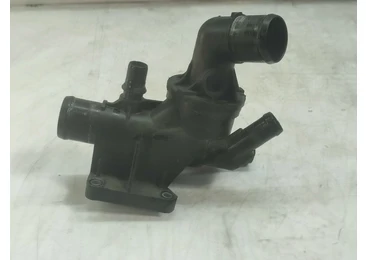 Carcasa termostat 110617671r Nissan Qashqai 2 J11 (2013 - 2020) 1.6 dci R9M