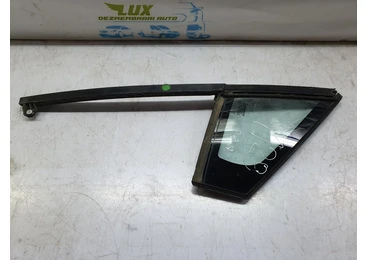 Geam fix dreapta fata 802621044r Renault Clio 4 (2012 - 2020) 1.5 dci K9K628 K9K628