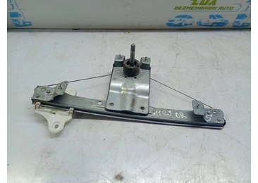 Macara geam dreapta spate Renault Clio 4 (2012 - 2020) 1.5 dci K9K628 1.5 dci K9K628 K9K628